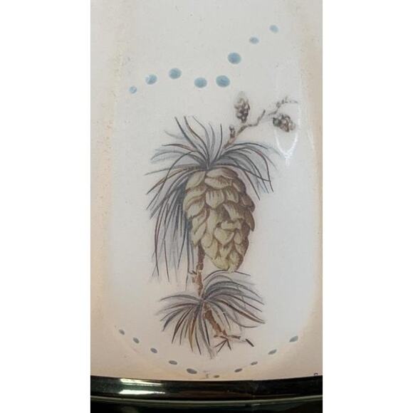 Aladdin Brass Table Lamp w/ Hand-Painted Milk Glass Shade – Model Works - Picture 5 of 12